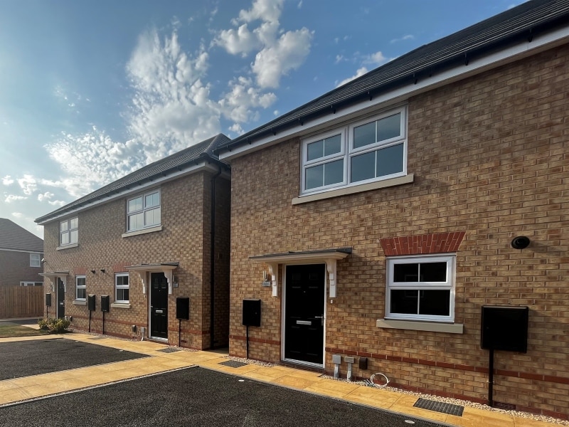Exterior image of Three Bedroom Shared Ownership Houses at Mercia Reach, Tamworth, available from Legal And general Affordable Homes