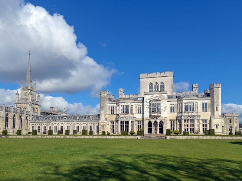 Exterior photo of Ashridge House and grounds view