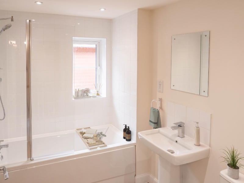 The bathroom photo is a CGI dressed representation taken in an actual Three Bedroom House at Rogerson Gardens, Goosnargh