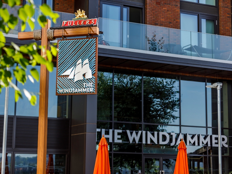 Photo of the exterior and sign of the The Windjammer - riverside pub at East River Wharf